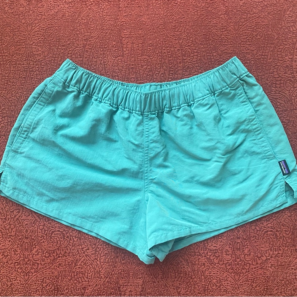 Patagonia shorts - small